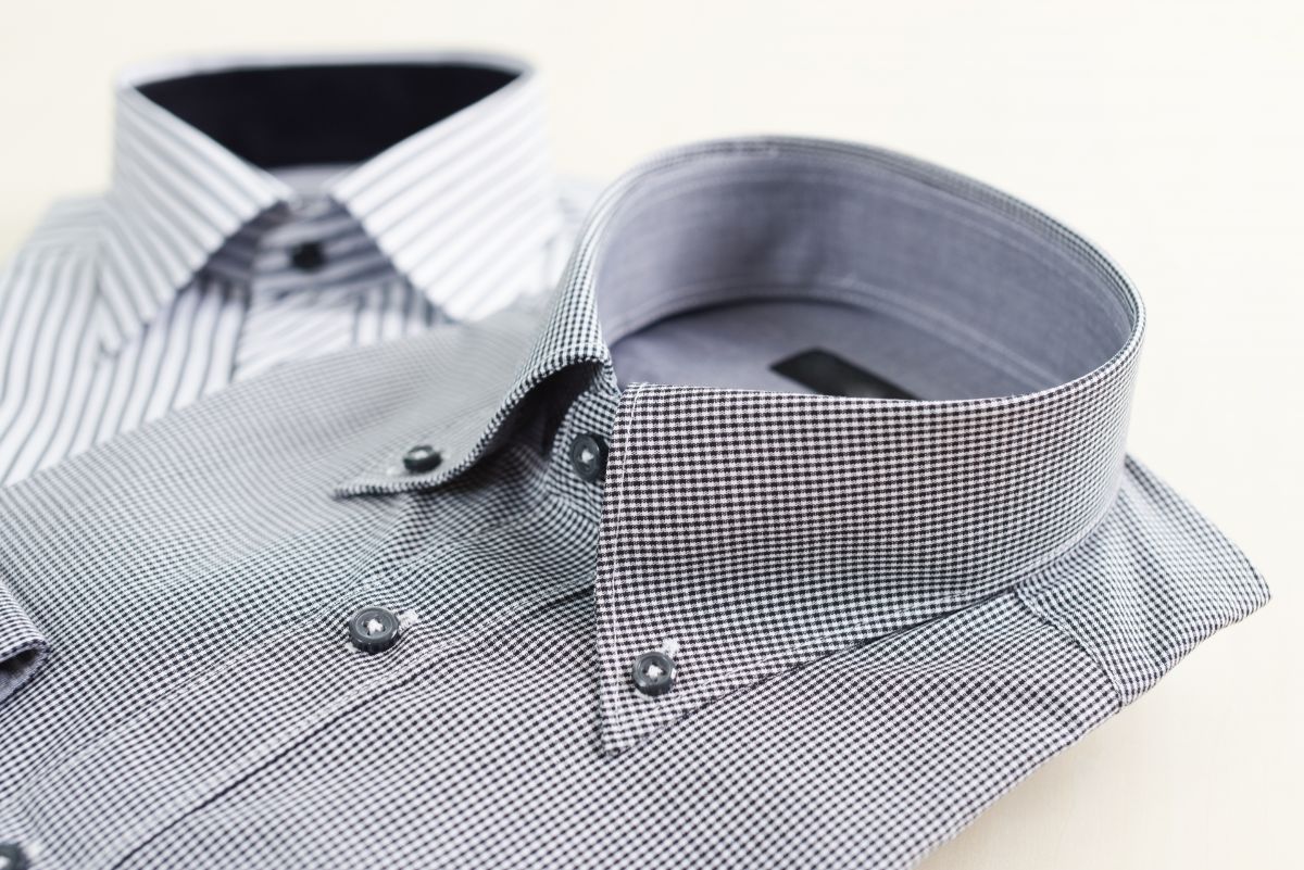 ワイシャツクリーニングの頻度はどれくらいが正しい?プロが教える最適な洗濯タイミング